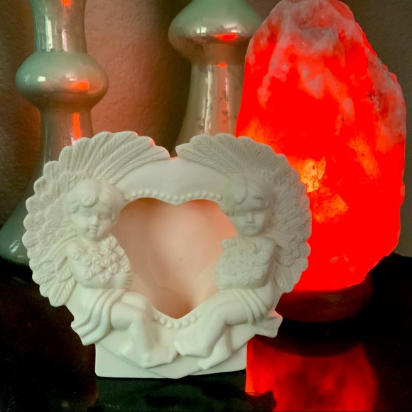 Vintage Cherubs White Photo Frame - Picture 2 of 16